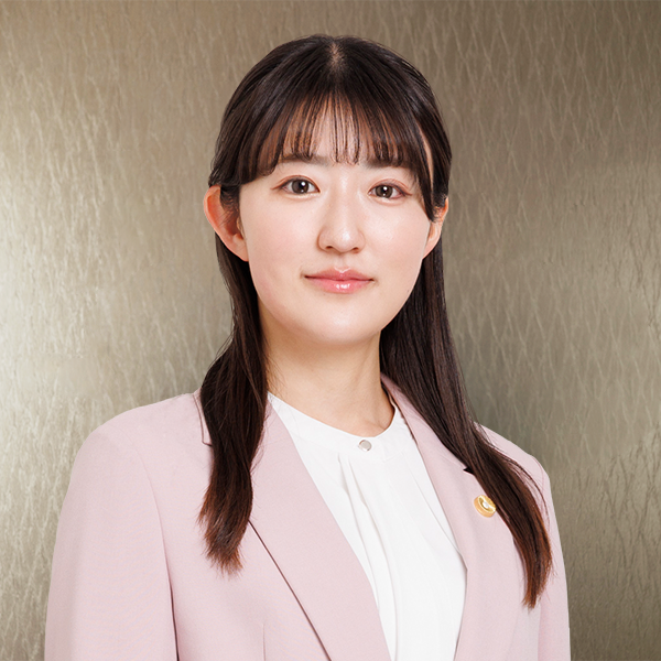 弁護士 原口真緒
