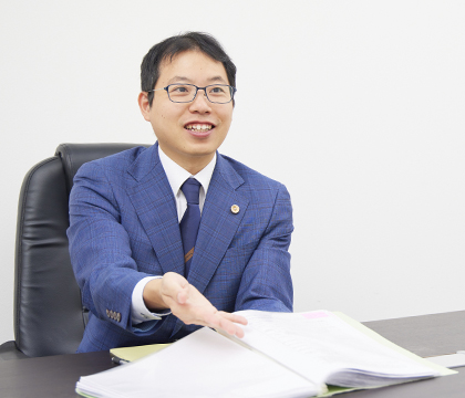 弁護士 谷川聖治