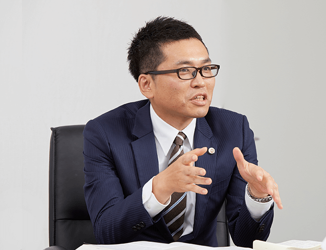 離婚問題は誰にでも解決できる問題ではありません。弁護士法人ALGは離婚を集中的に取り扱う民事事業部が解決にあたります