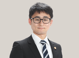 シニアアソシエイト 弁護士 佐々木 滉