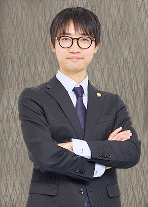 弁護士 阿久津　航