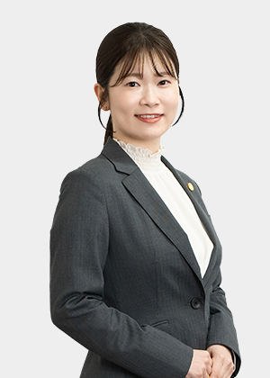 弁護士　妻鹿 なのは