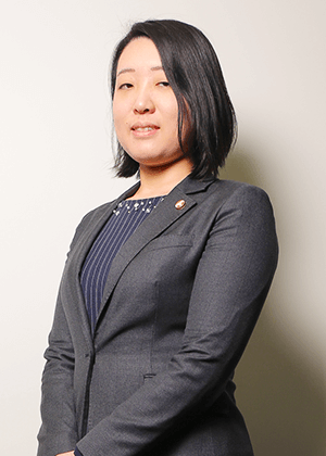 シニアアソシエイト 弁護士 稲垣 美鈴