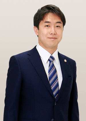 ジュニア・プロフェッショナルパートナー  弁護士　宮本 龍一