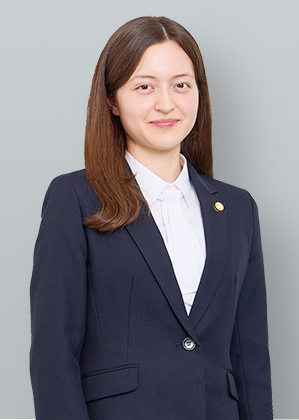 民事・刑事事業部 弁護士 石井 栄里花